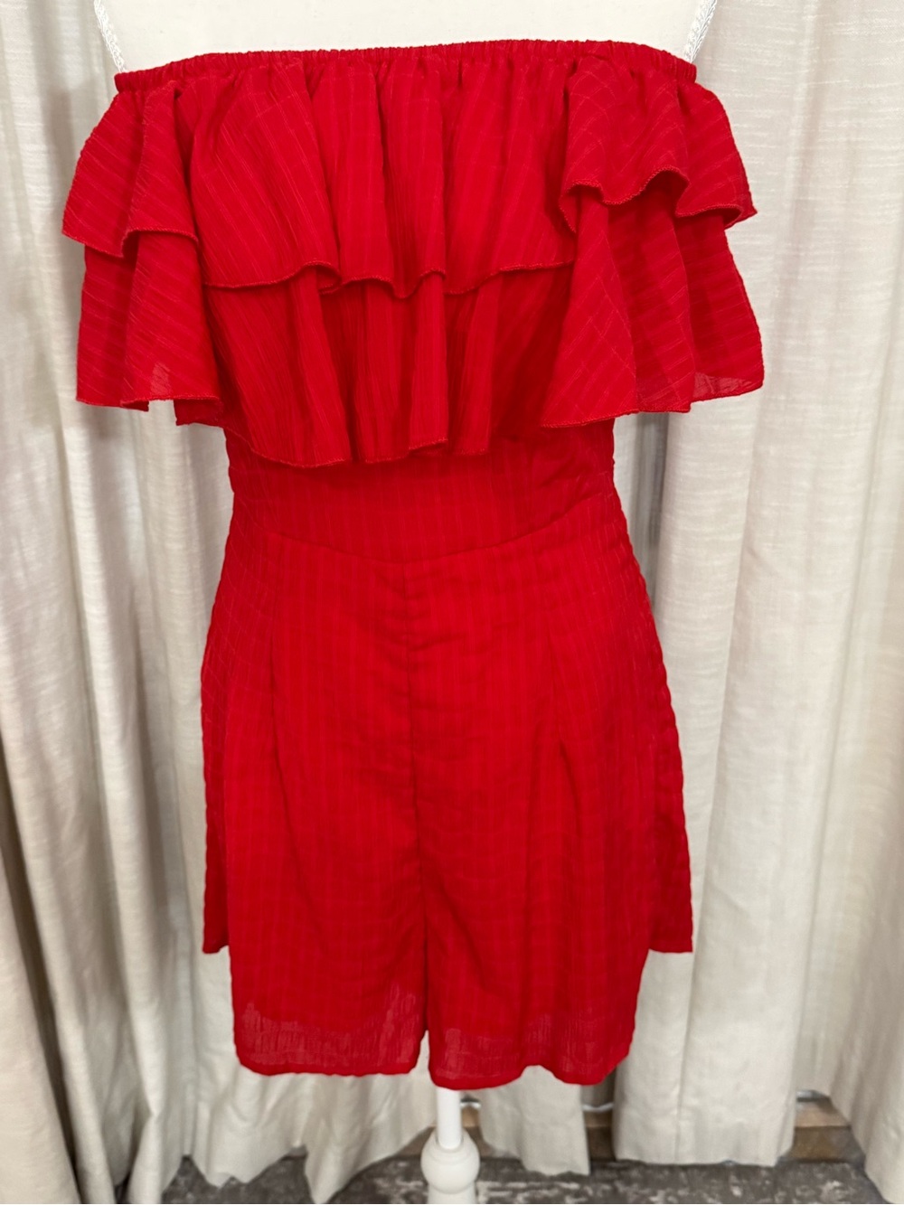 Red Ruffled Off-Shoulder Romper - Picture 6 of 6